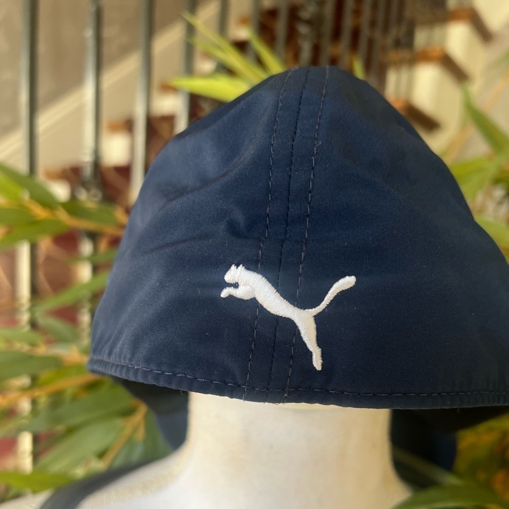 Puma cap navy excellent condition L/XL Navy elastic inside strap. Super soft - Picture 4 of 12
